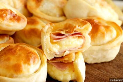 best empanada de jamon y queso near me