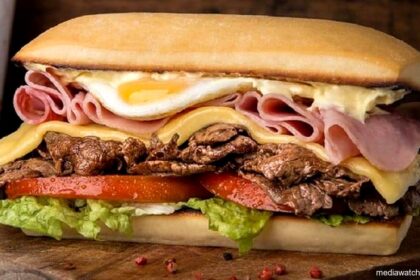best lomito sandwich near me